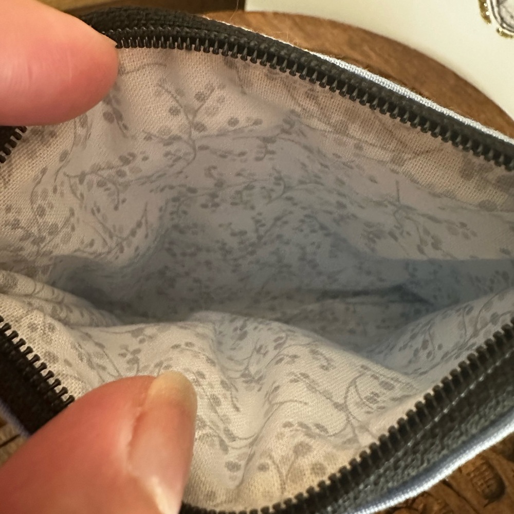 Quilted Coin Pouch Hand Crafted- choose 1 - Picture 9 of 9